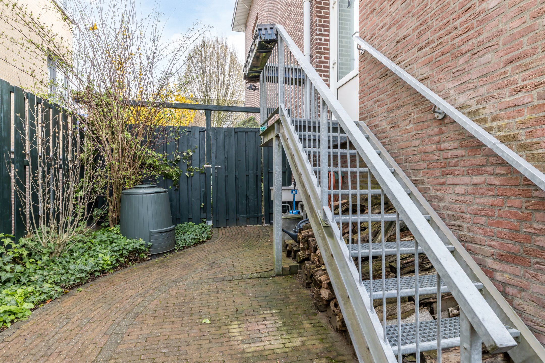 Photo 42 of Piet van Breemenstraat 7