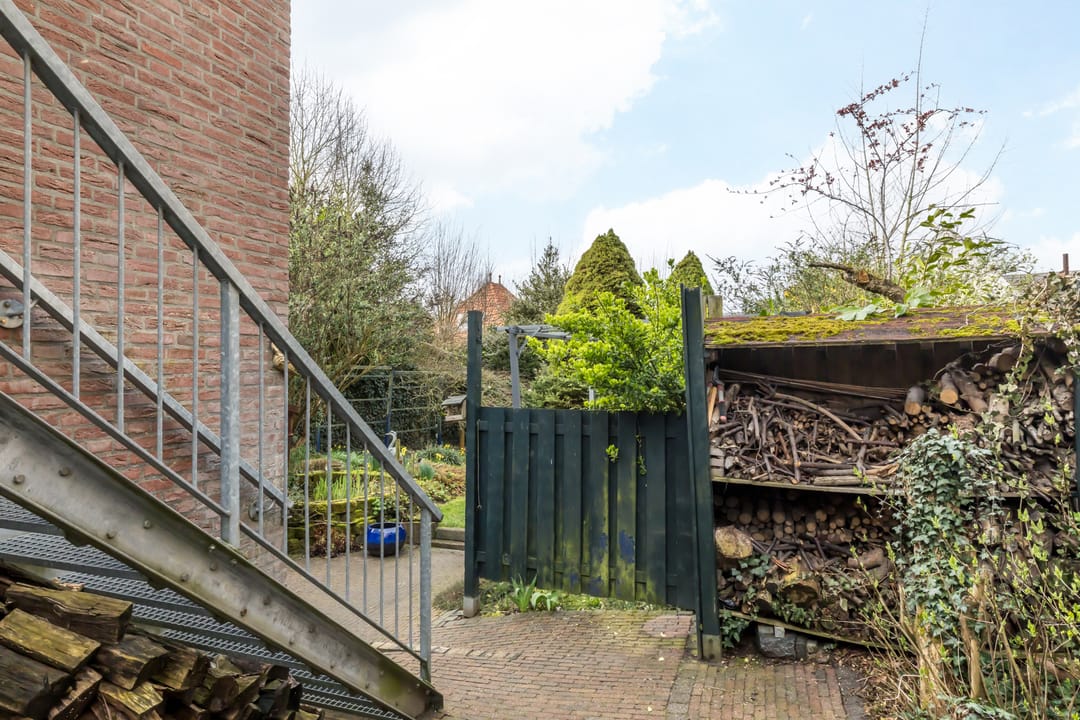 Photo 43 of Piet van Breemenstraat 7