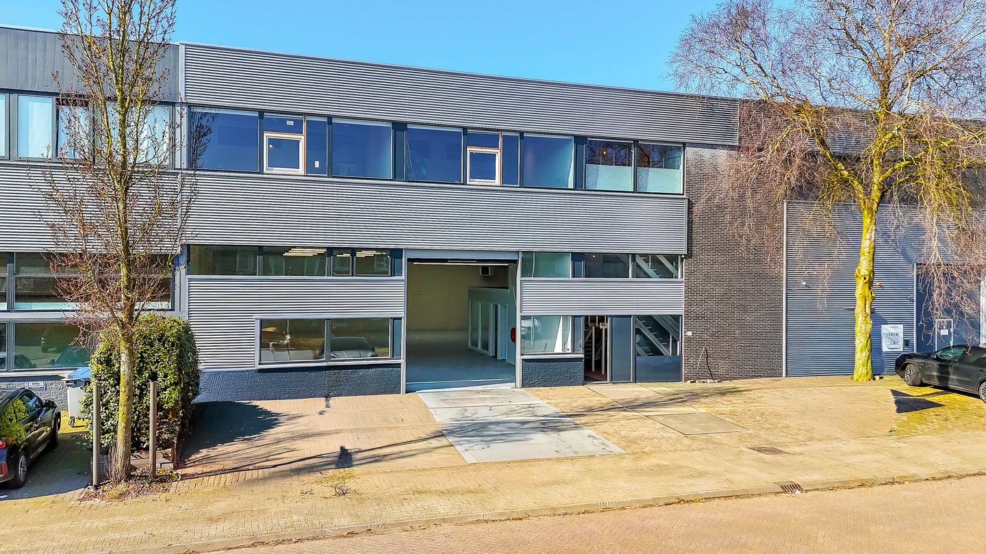 View photo 1 of Pampuslaan 67