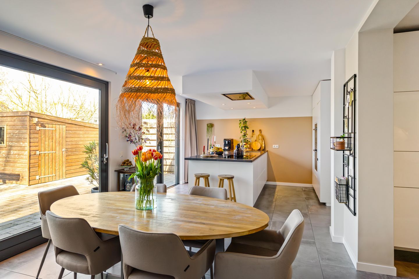 Foto 35 van Julianalaan 82