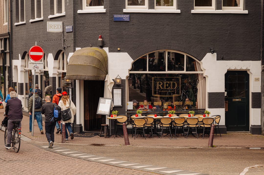 Charming Three-Story Upper House of 182 m² with Rooftop Terrace in Amsterdam — 30