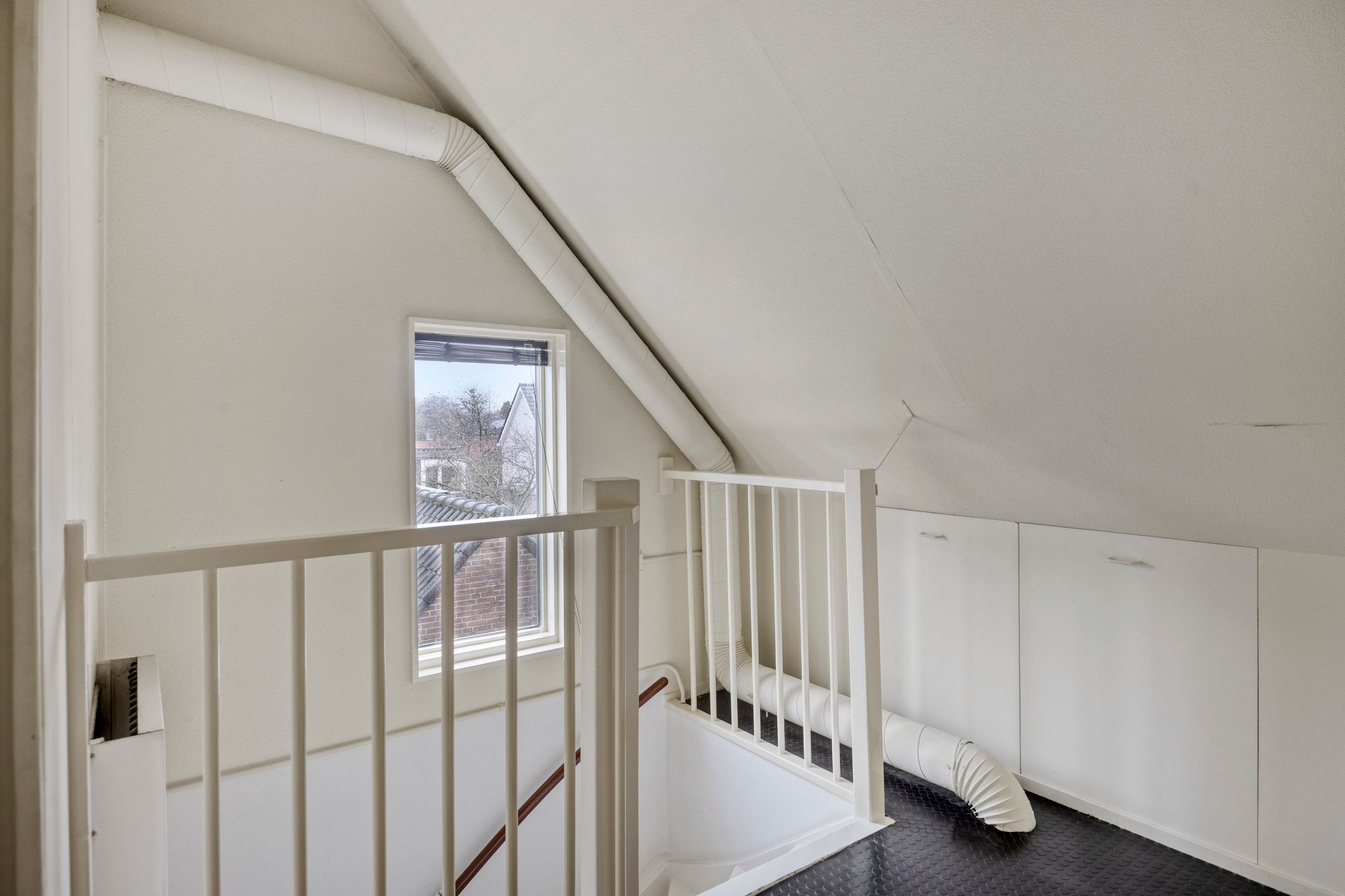 Foto 30 van Jeneverbesweg 5