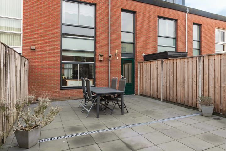 Photo 4 of Schaarsbergenstraat 9