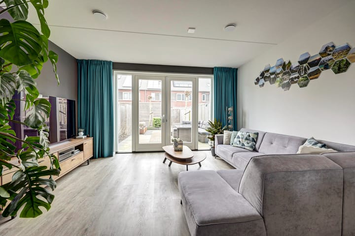 Photo 2 of Pastorale 7