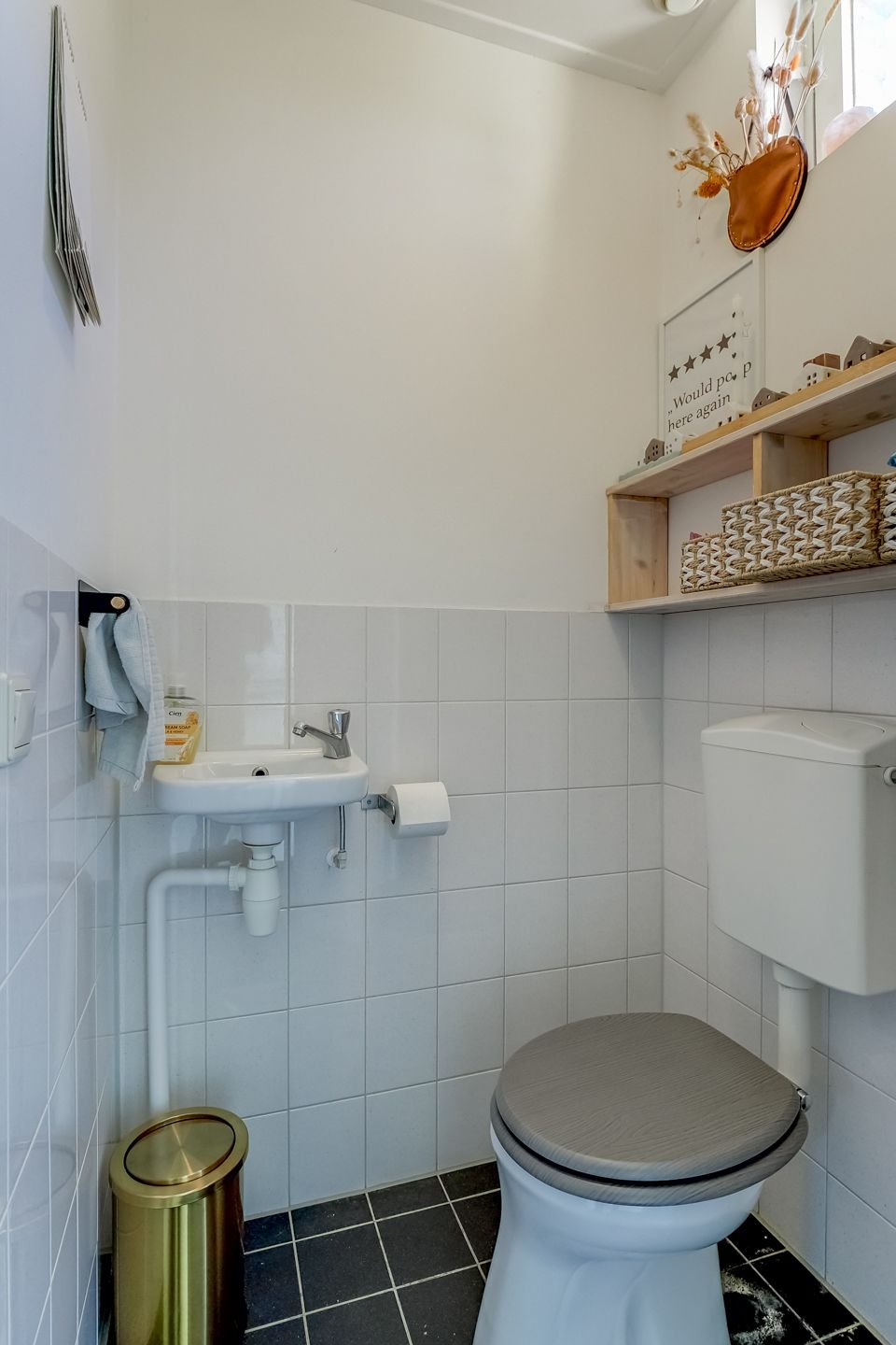 Photo 6 of Goudenregenstraat 15