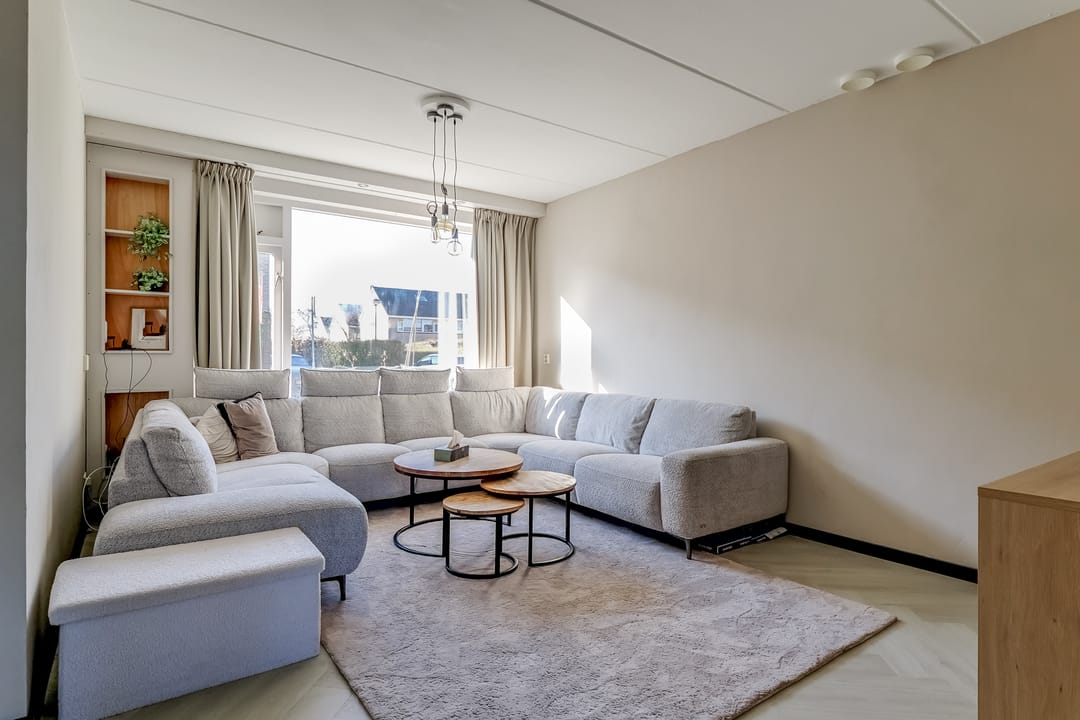 Photo 8 of Goudenregenstraat 15