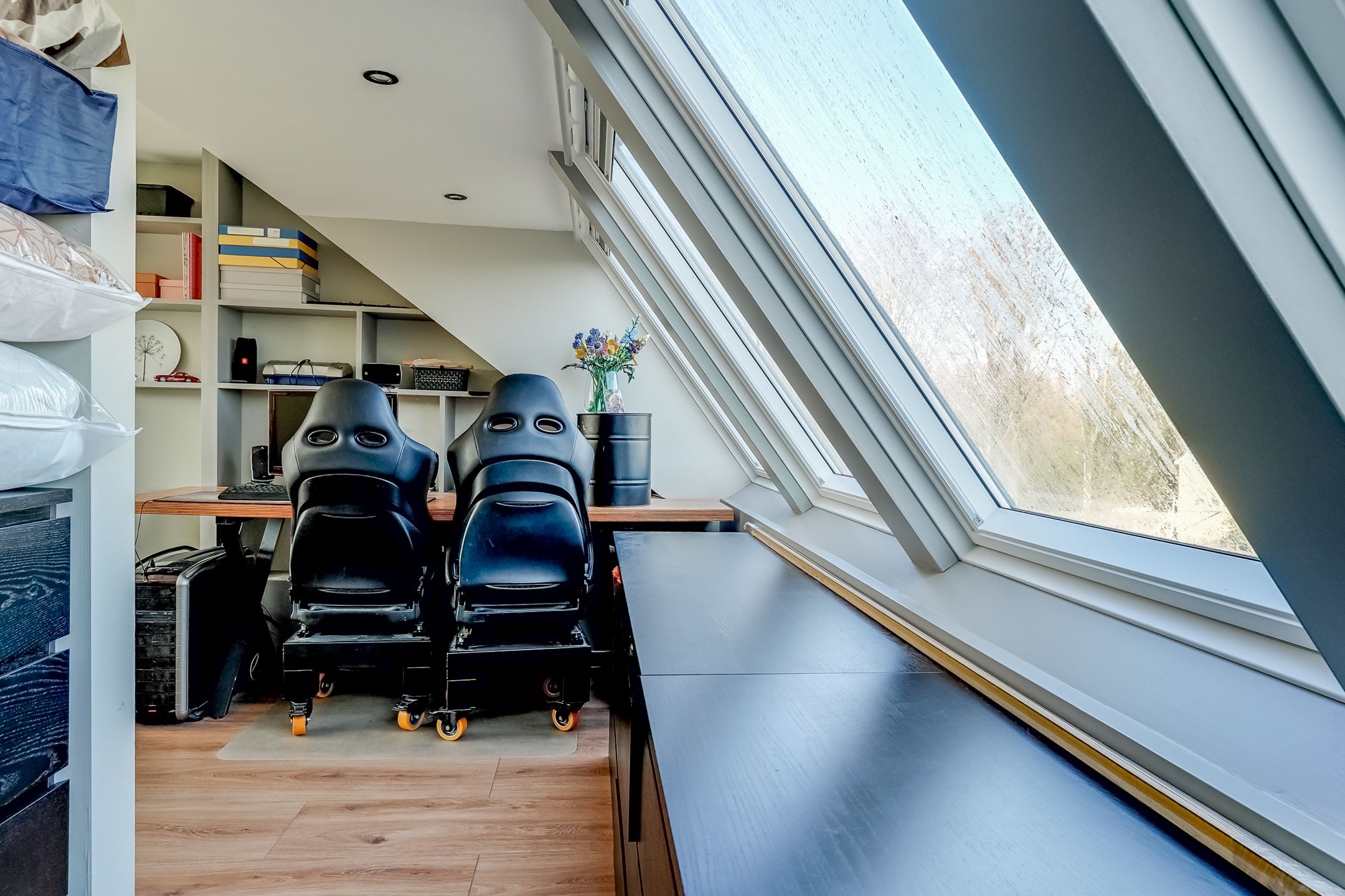 Photo 42 of Goudenregenstraat 15