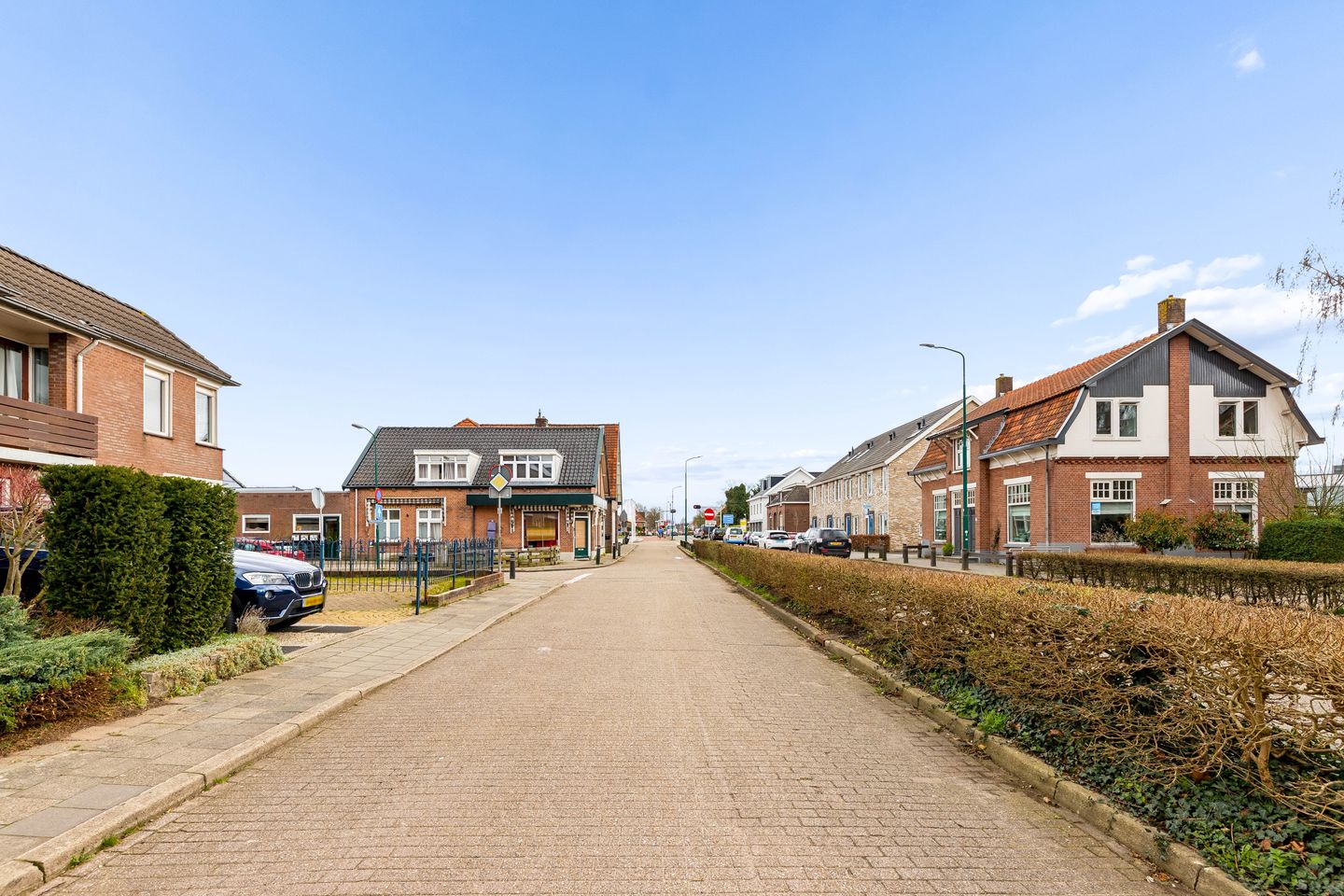 Photo 34 of Stationsweg 20-B