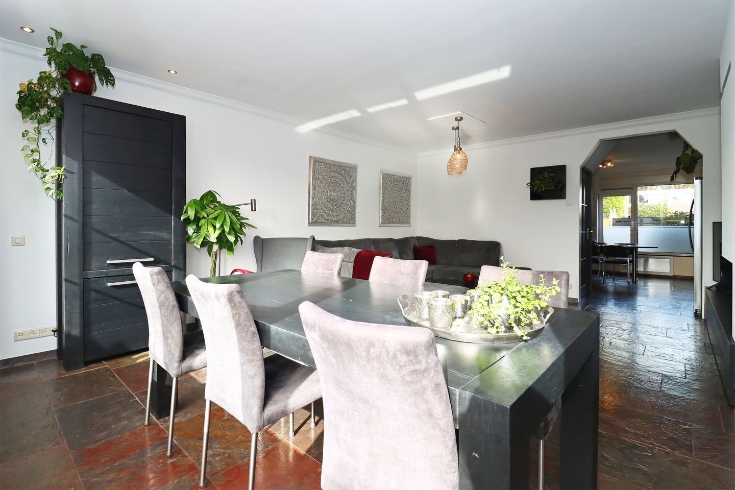 Photo 14 of Gerard Douweg 22