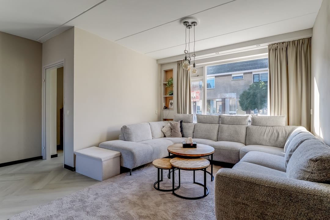 Photo 2 of Goudenregenstraat 15