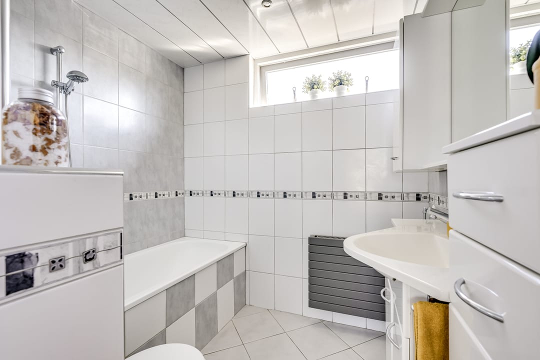 Spacious end house with 4 bedrooms and solar panels in Maarssen-Broek — 35