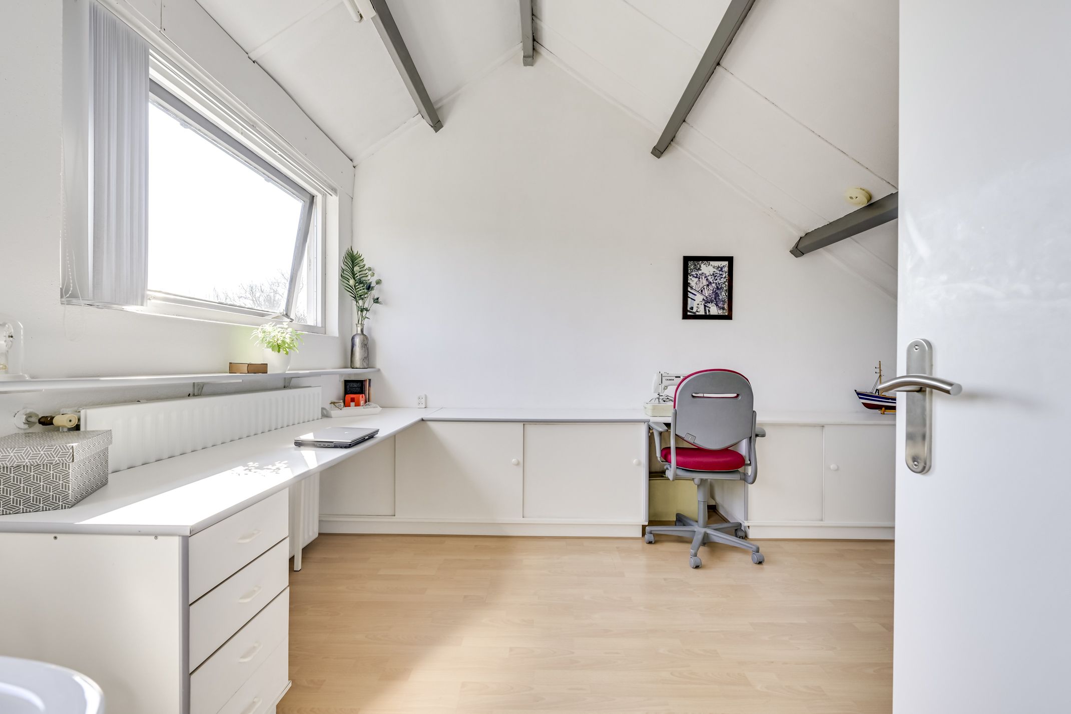 Spacious end house with 4 bedrooms and solar panels in Maarssen-Broek — 49
