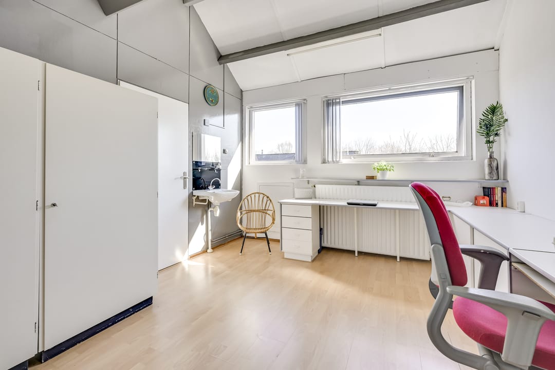 Spacious end house with 4 bedrooms and solar panels in Maarssen-Broek — 50