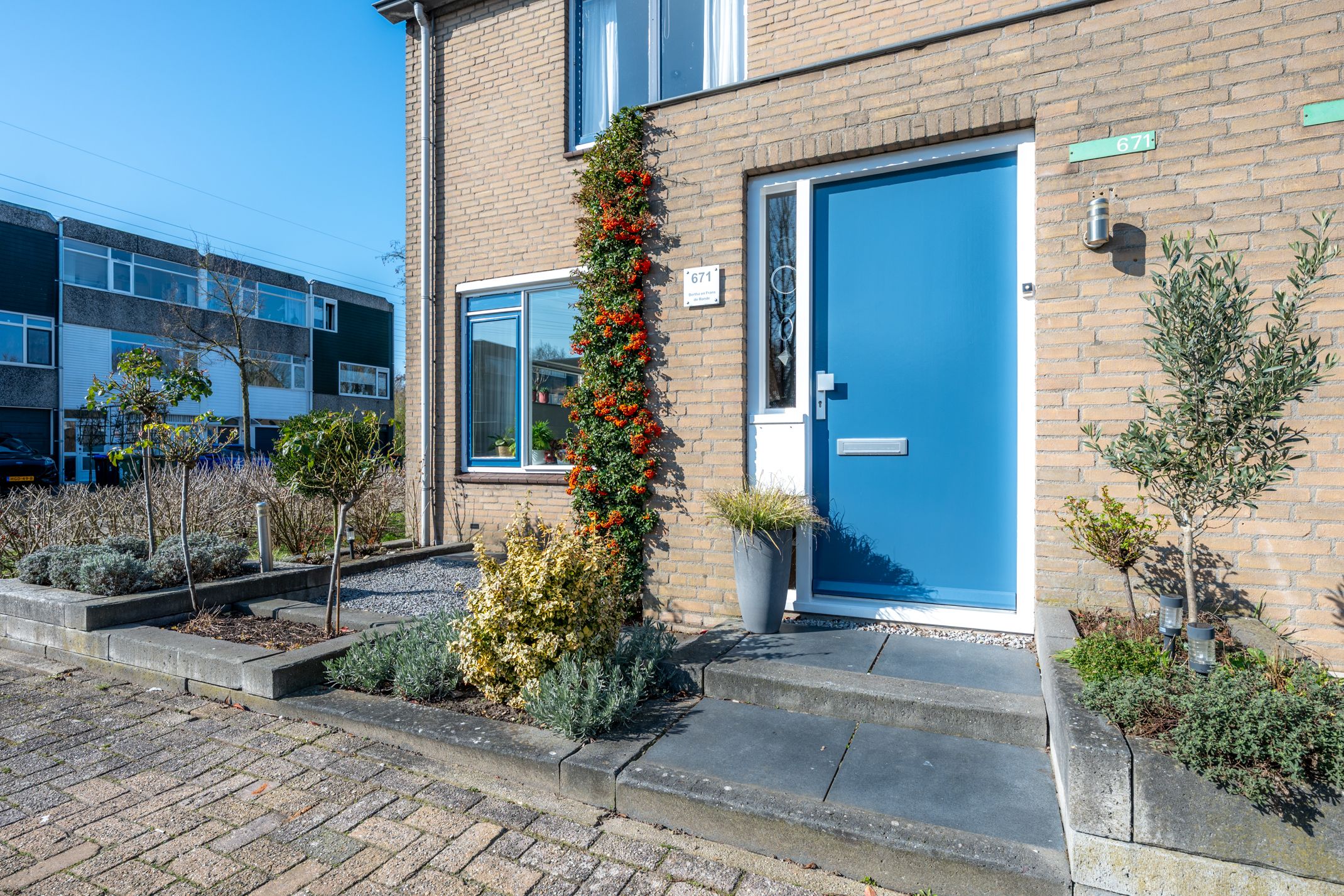Spacious end house with 4 bedrooms and solar panels in Maarssen-Broek — 52
