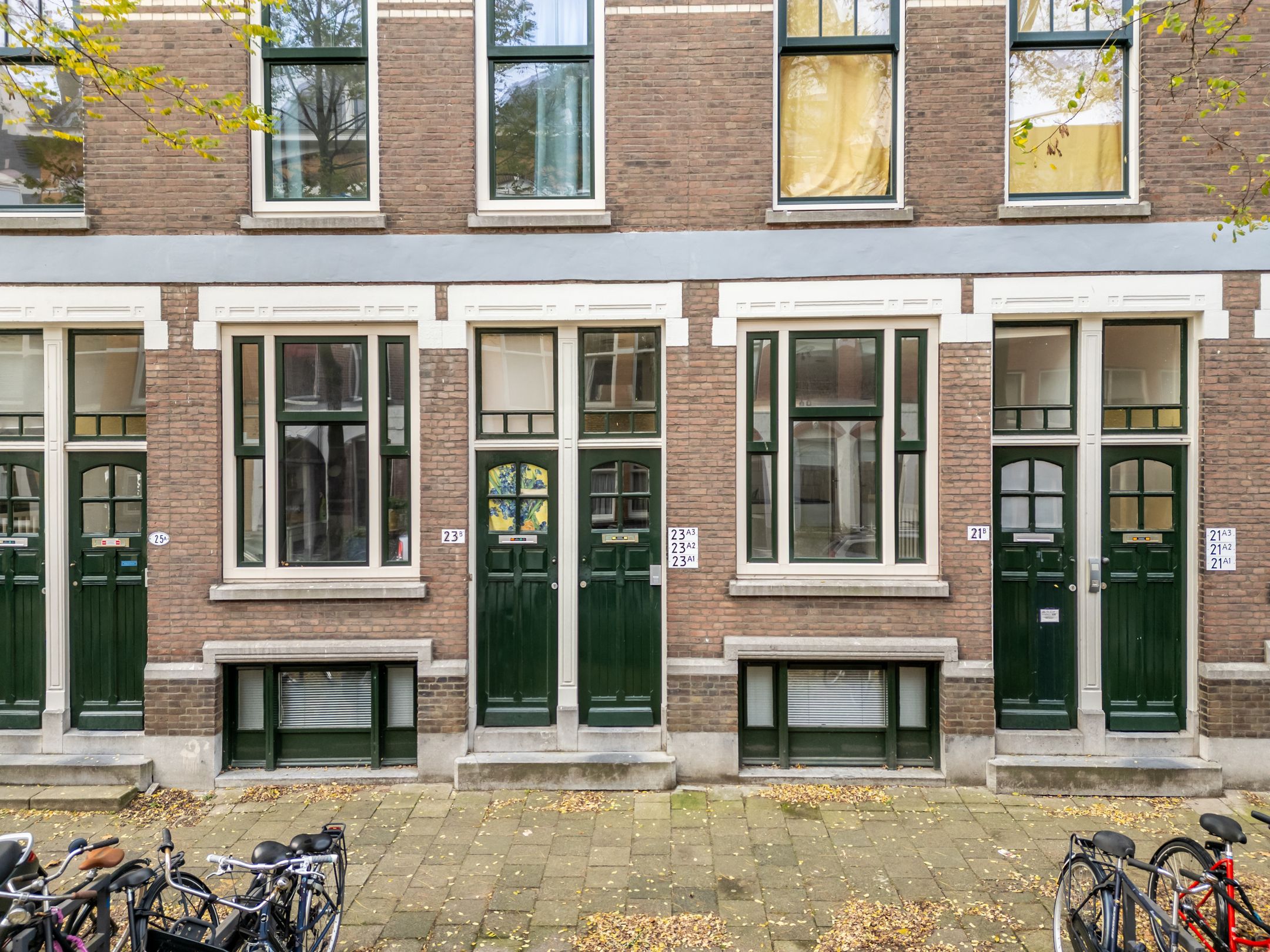 Photo 6 of IJsclubstraat 23-A03