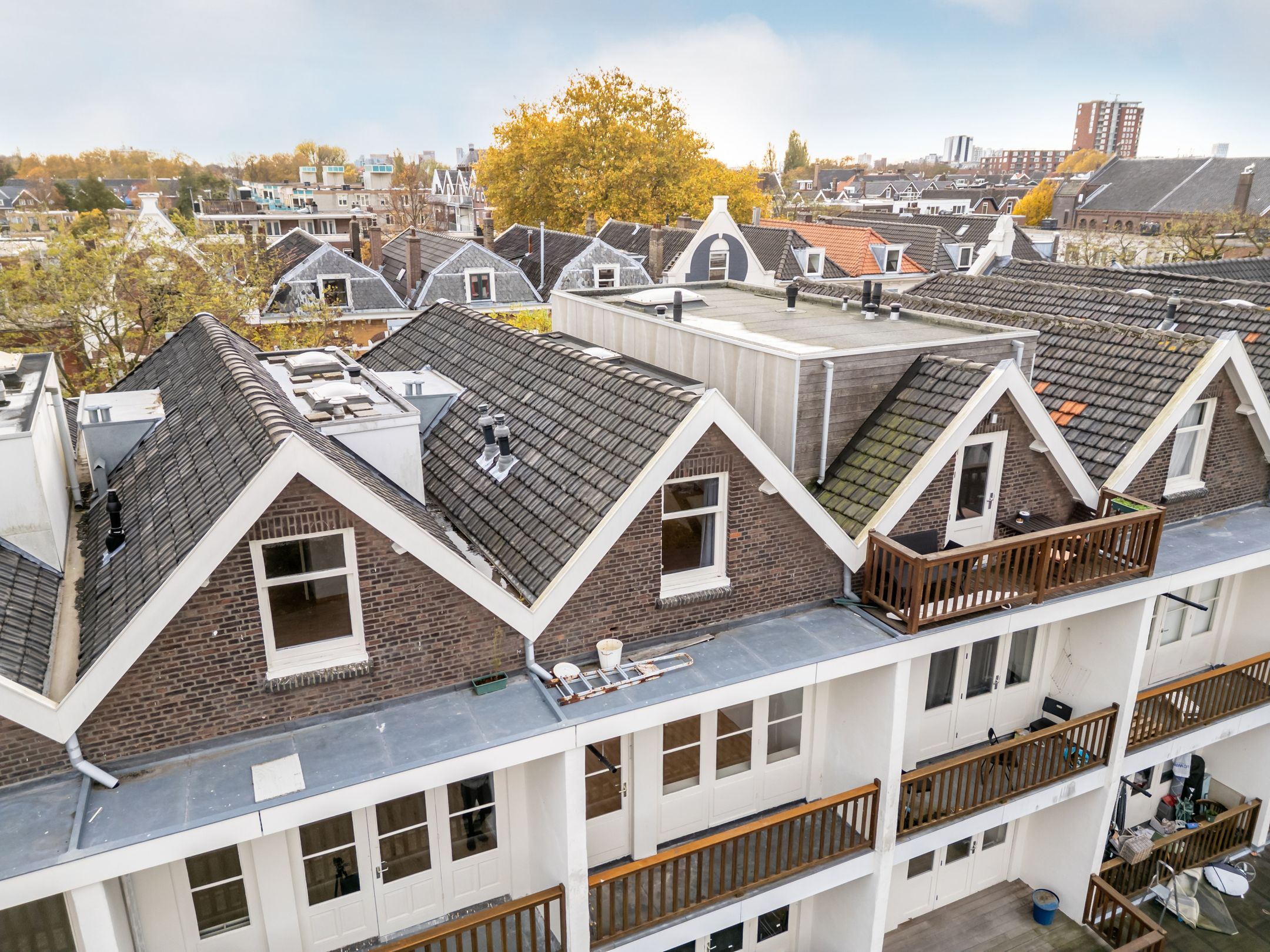 Photo 18 of IJsclubstraat 23-A03