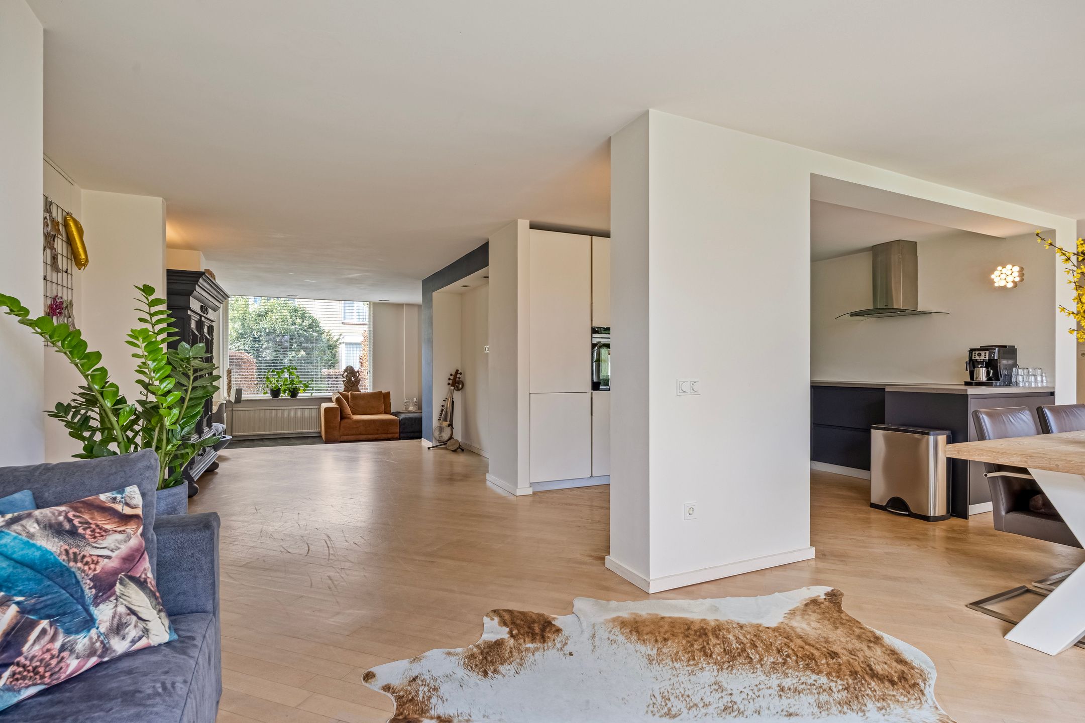 Spacious extended semi-detached residence with five bedrooms in Oosterhout — 13