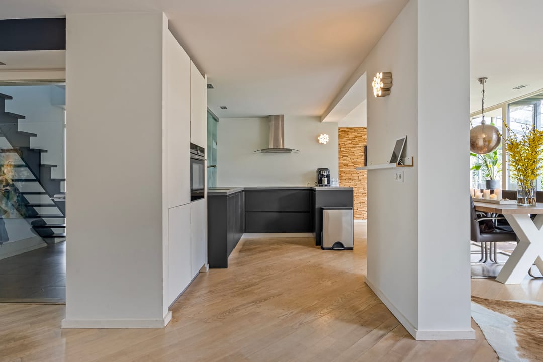 Spacious extended semi-detached residence with five bedrooms in Oosterhout — 14