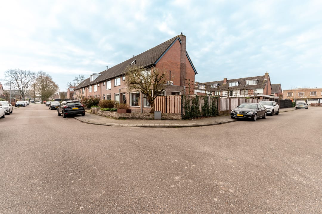 Foto 41 van Multatulistraat 11