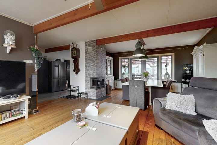 Foto 4 van Dokter de Vriesstraat 11