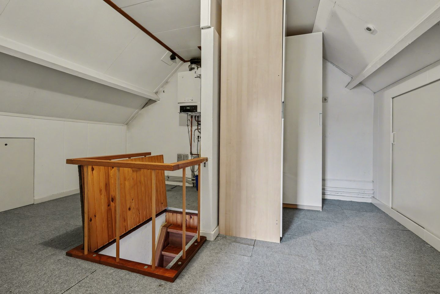 Photo 29 of Sint Antoniusstraat 10