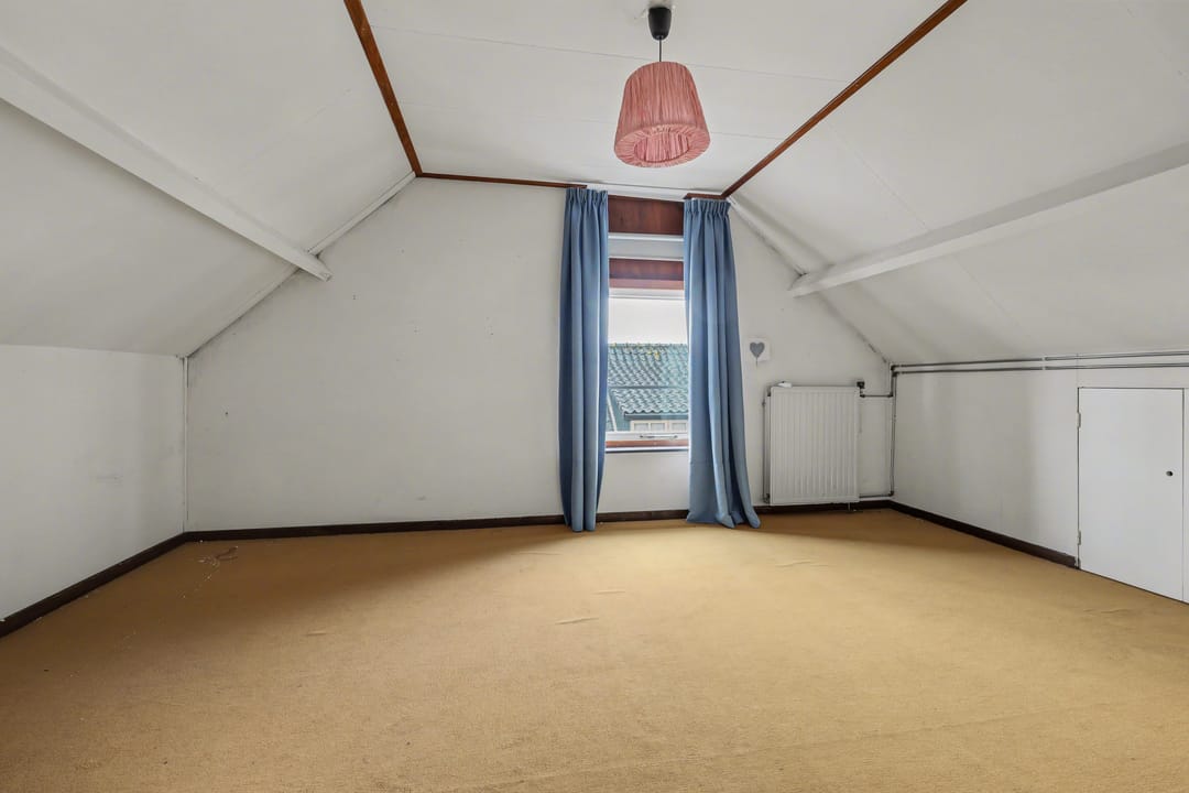 Photo 31 of Sint Antoniusstraat 10