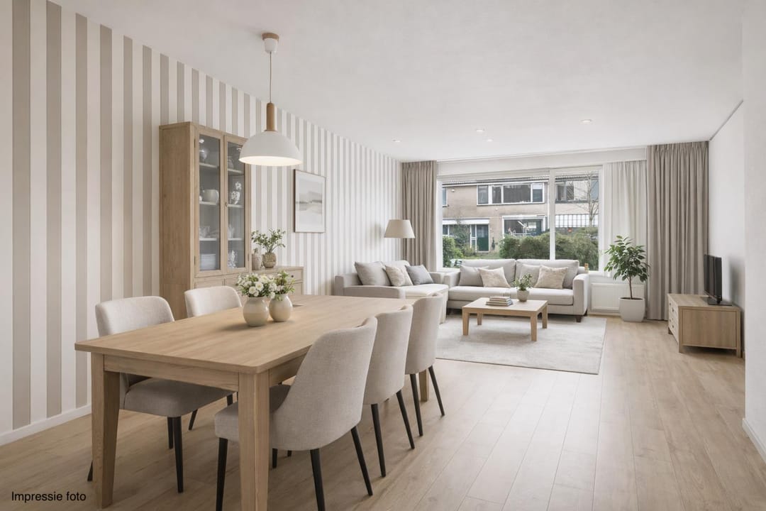 Spacious terraced house with sunny south facing garden in IJsselstein — 17