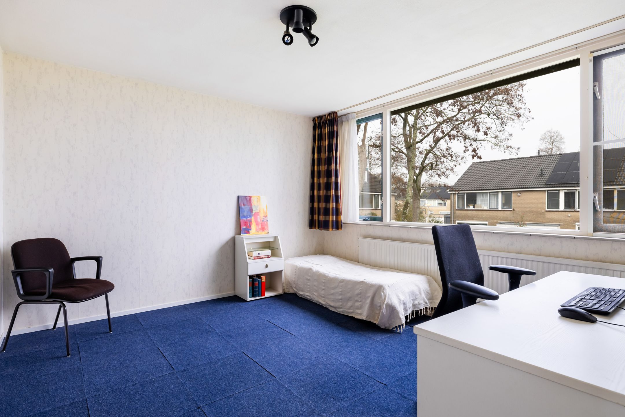 Spacious terraced house with sunny south facing garden in IJsselstein — 21