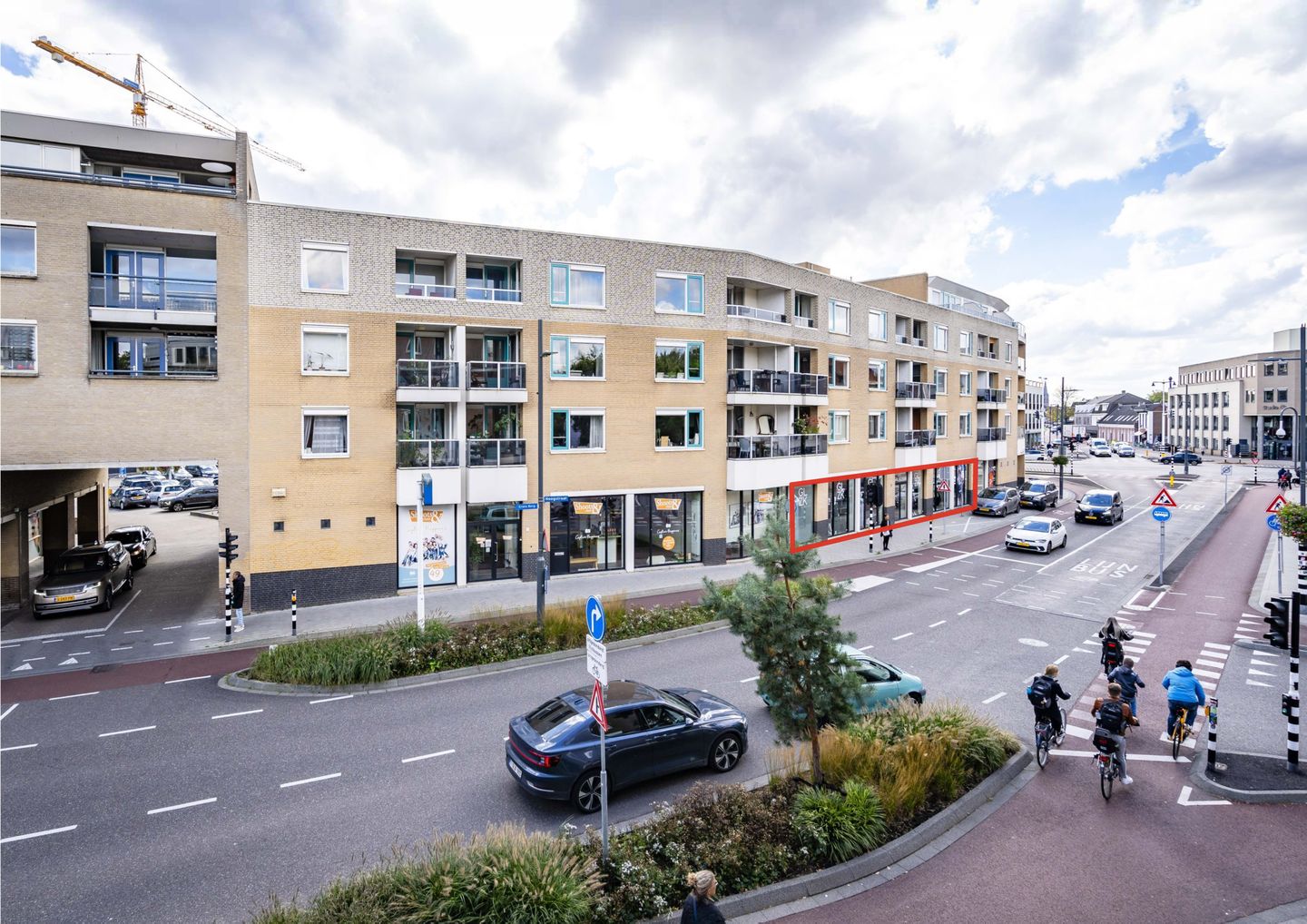 Bekijk foto 1 van Hoogstraat 3