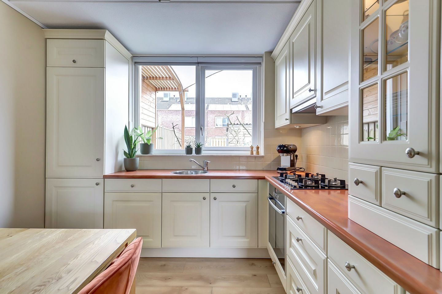 Well-Maintained Energy-Efficient Terraced House in Quiet Courtyard — 20