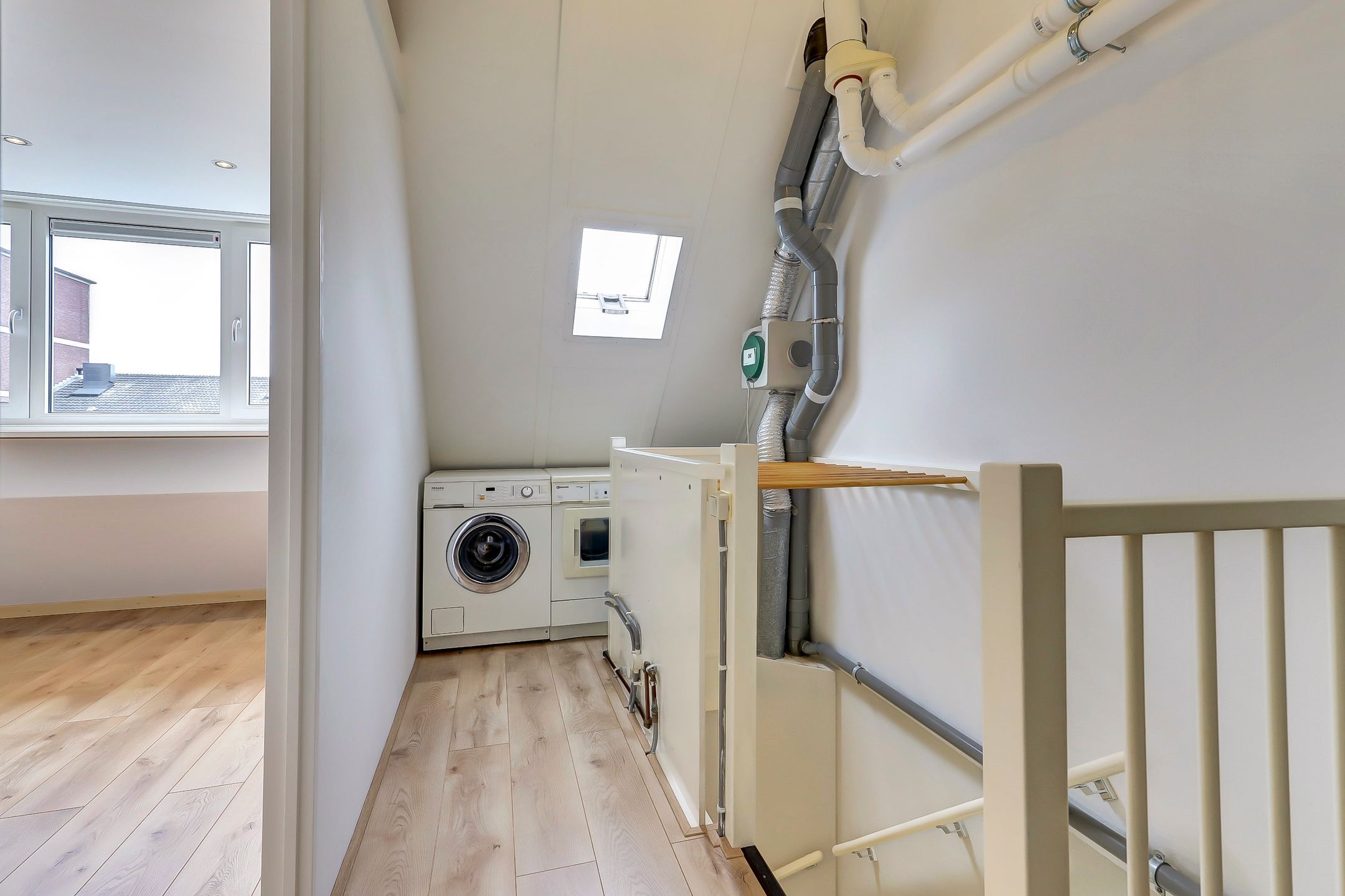 Well-Maintained Energy-Efficient Terraced House in Quiet Courtyard — 39