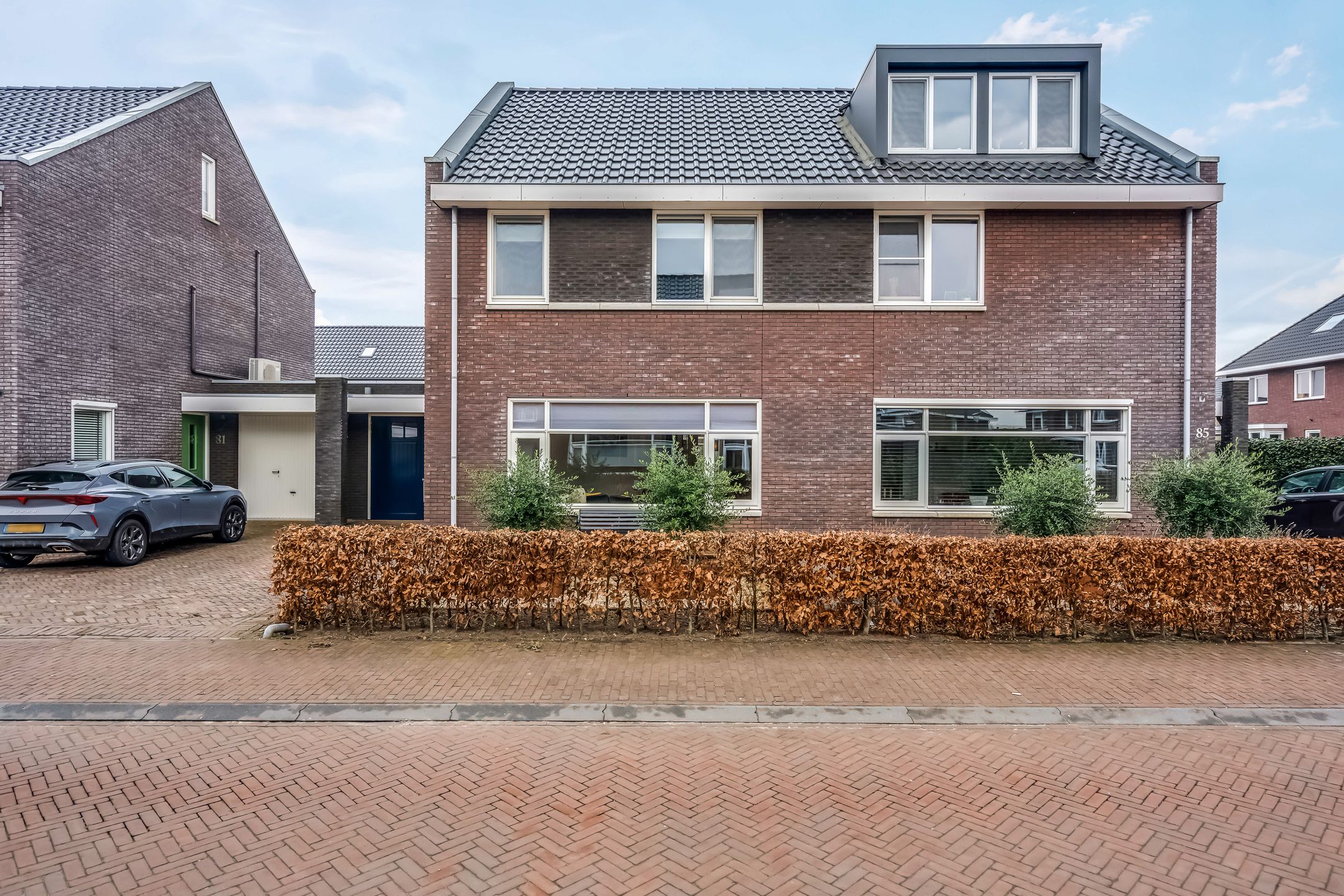 Buying a house in The Netherlands., Lakensnijdersgilde 83