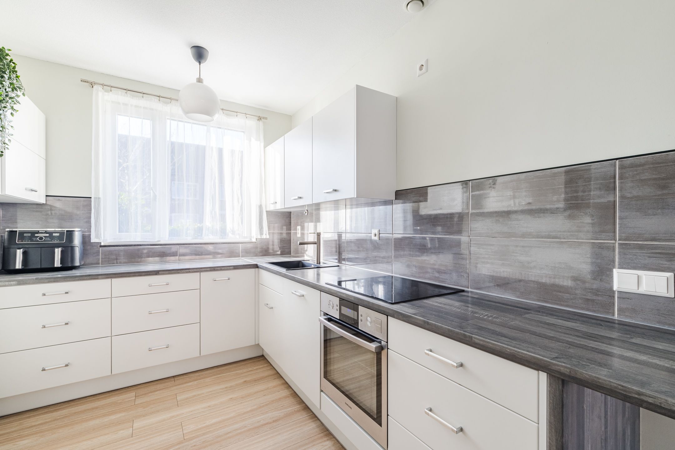 Foto 3 van Mandenmaker 45