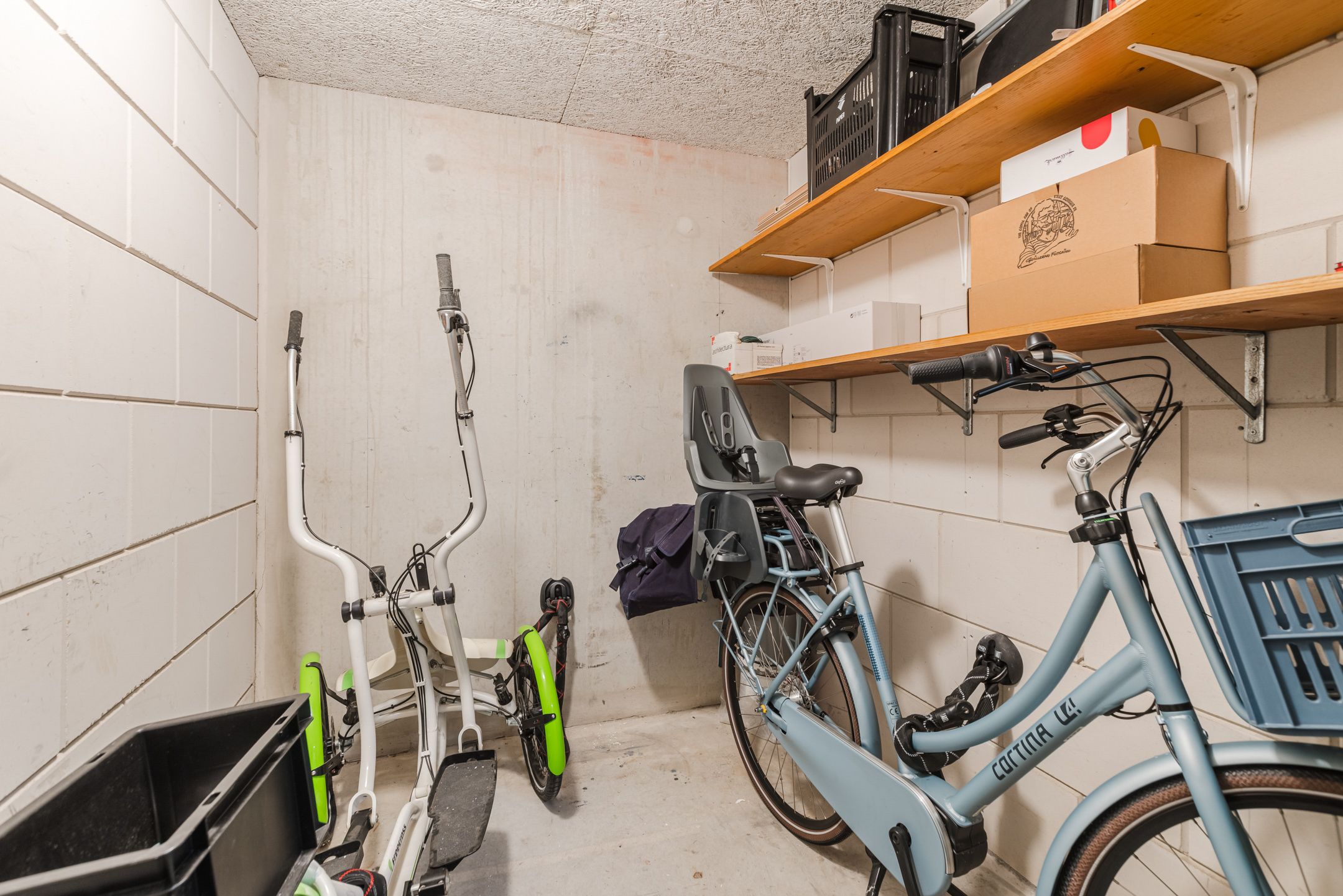 Photo 36 of Terschellingkade 19