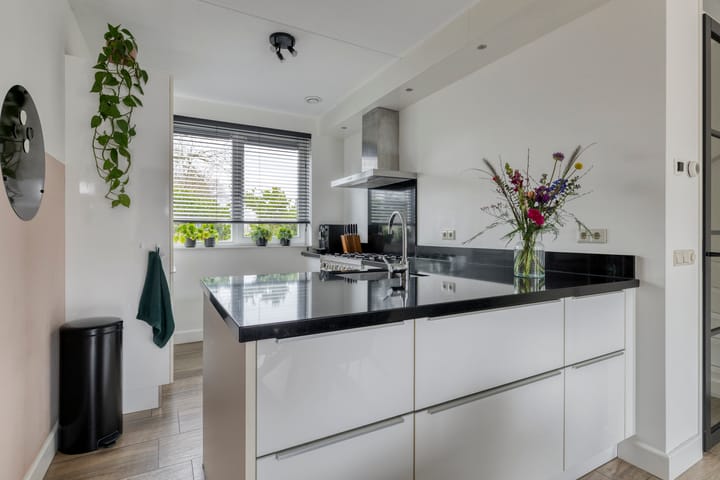 Photo 3 of Bosuil 37