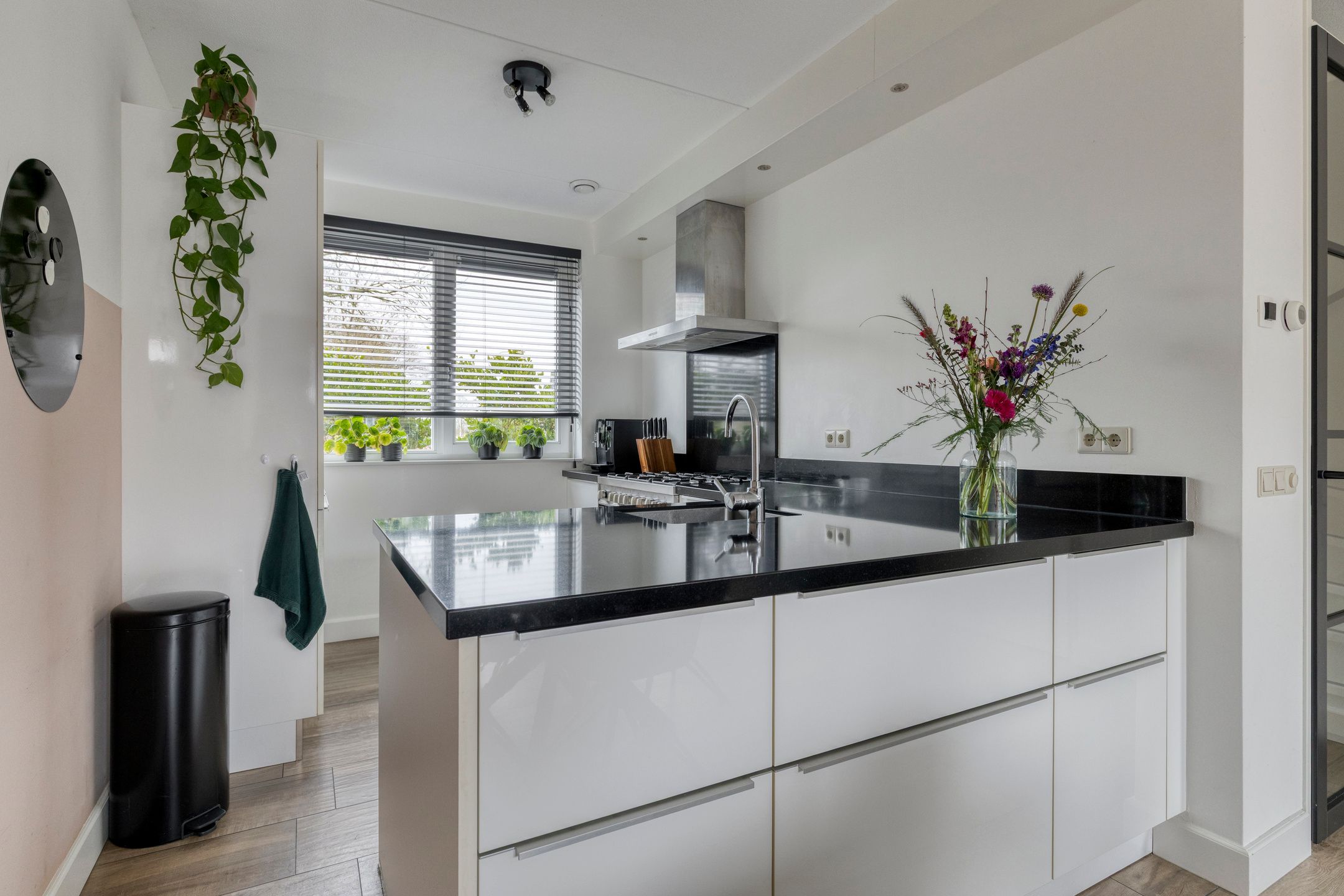 Photo 12 of Bosuil 37