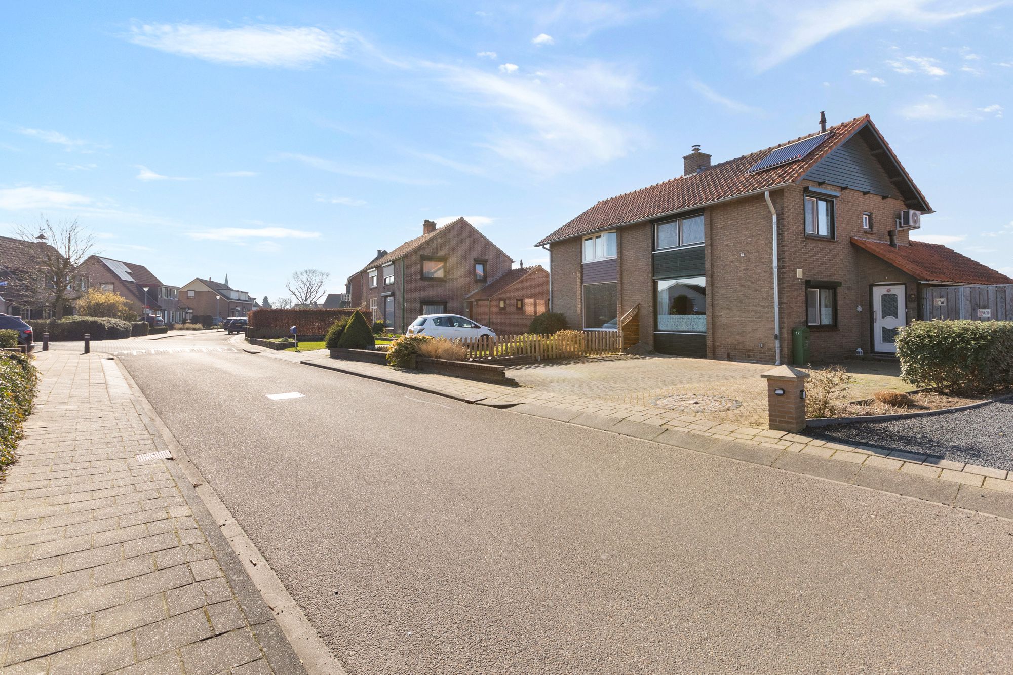 Photo 6 of Peeskesweg 17