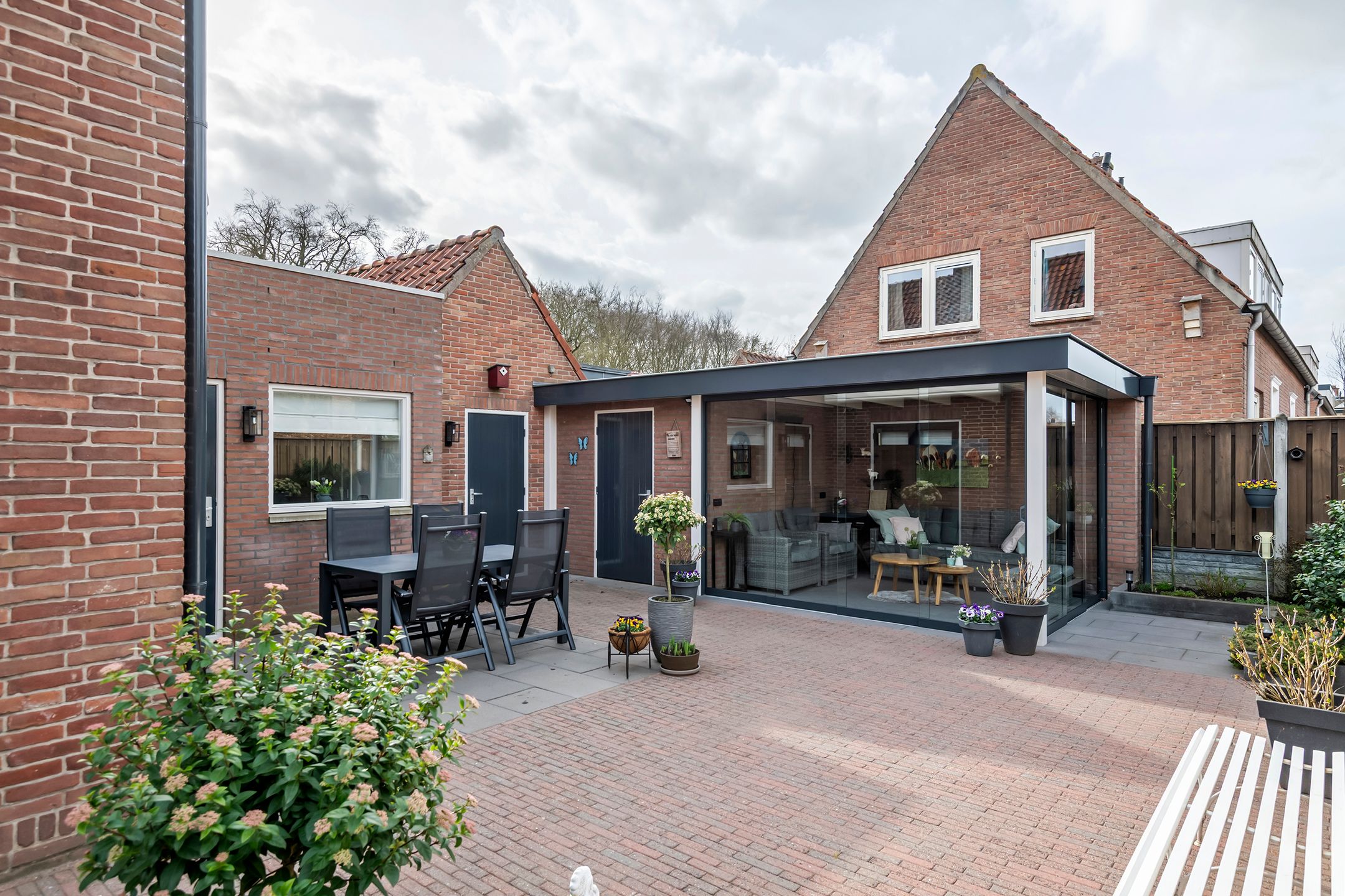 Foto 9 van Bernhardlaan 3