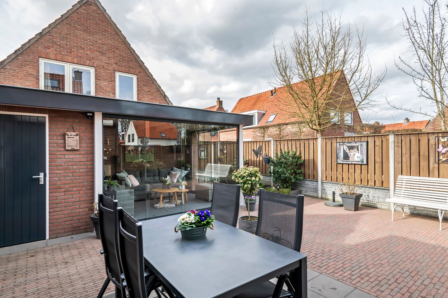 Foto 10 van Bernhardlaan 3