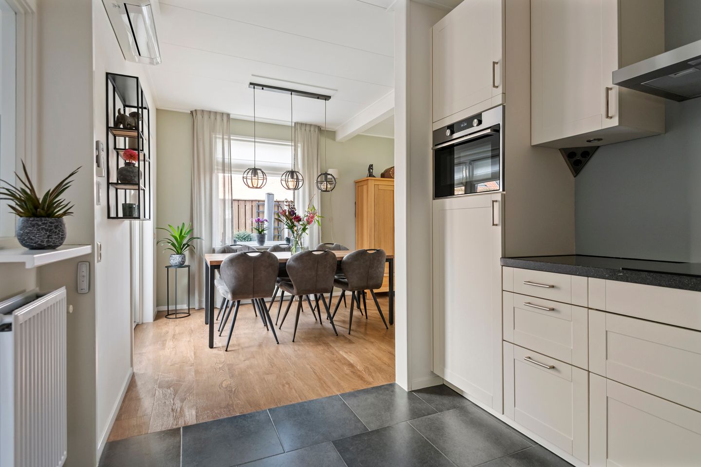 Foto 19 van Bernhardlaan 3