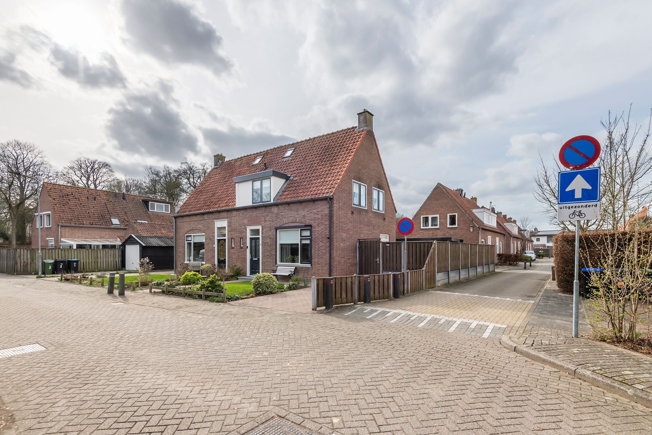 Foto 57 van Bernhardlaan 3