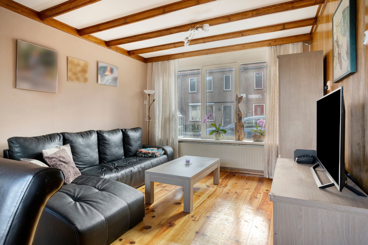 Photo 10 of Raiffeisenstraat 8