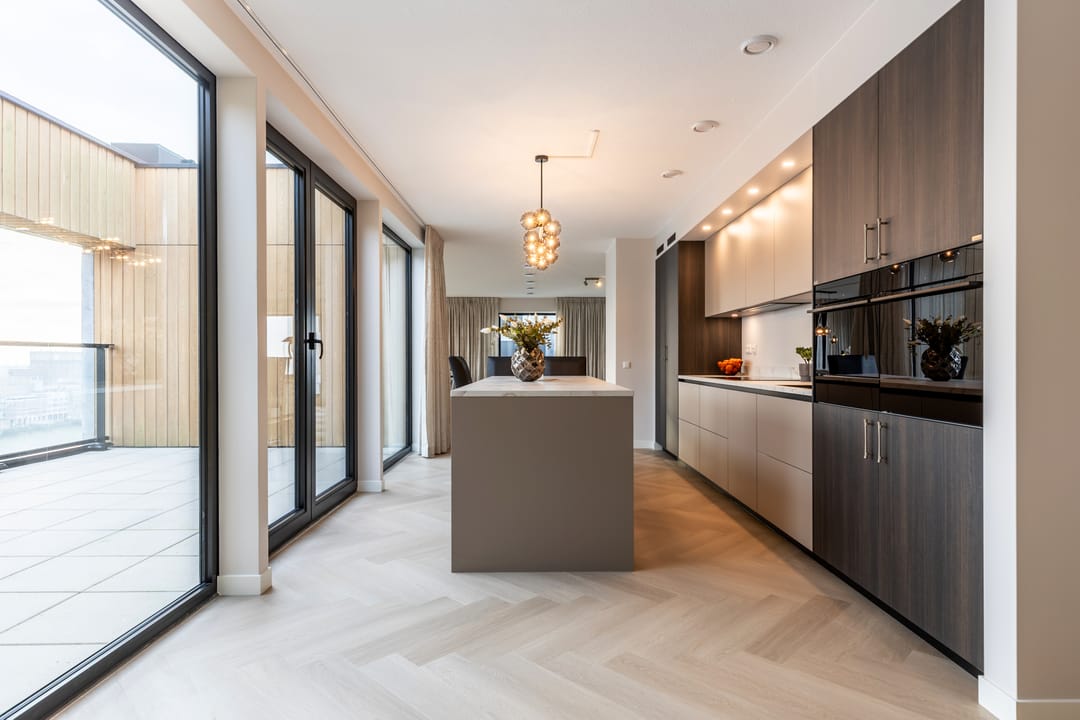 Foto 16 van Maashaven N.z. 711