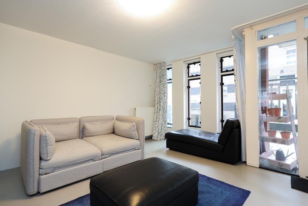 Photo 9 of Valkenburgerstraat 194-S