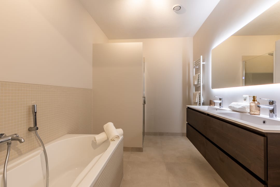 Foto 43 van Maashaven N.z. 711