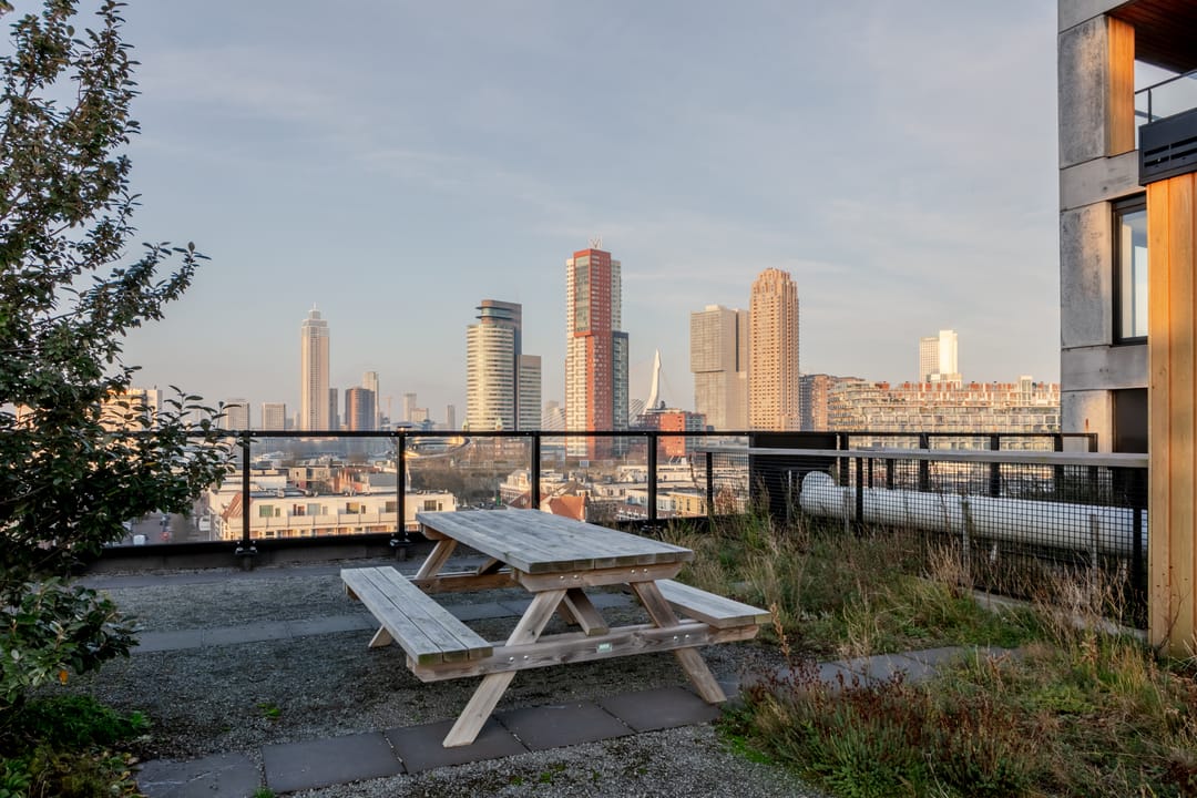 Foto 47 van Maashaven N.z. 711