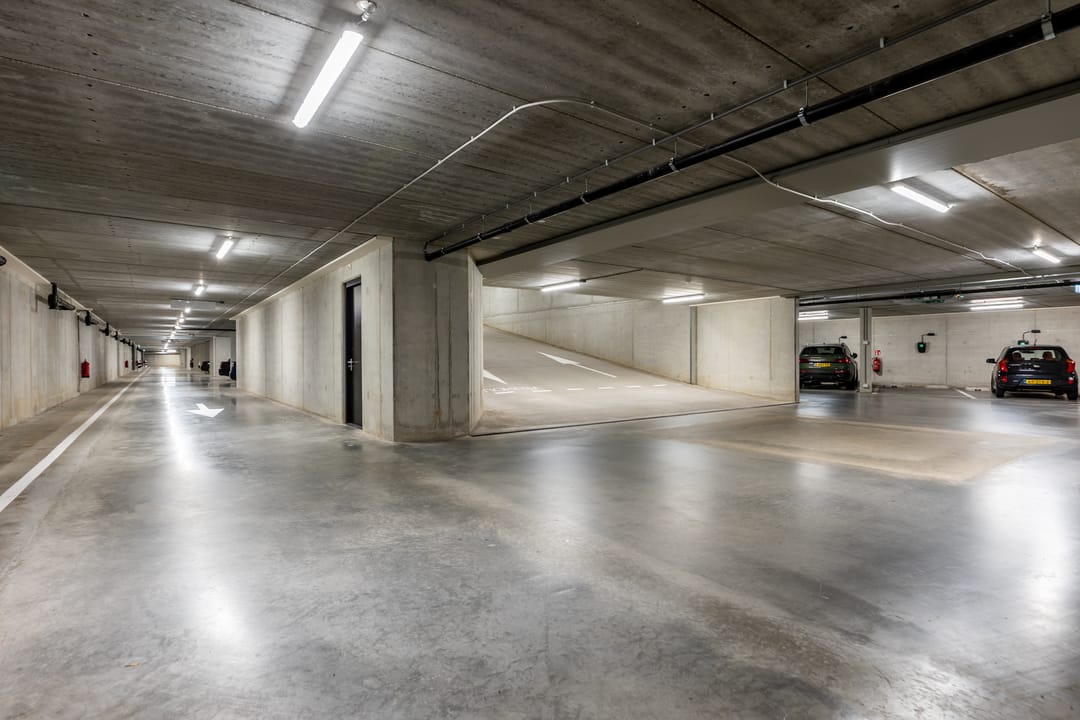 Foto 52 van Maashaven N.z. 711