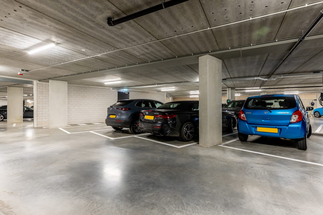 Foto 53 van Maashaven N.z. 711