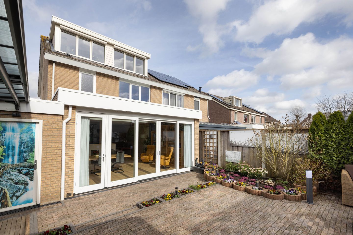 Foto 25 van Wim Sonneveldstraat 60