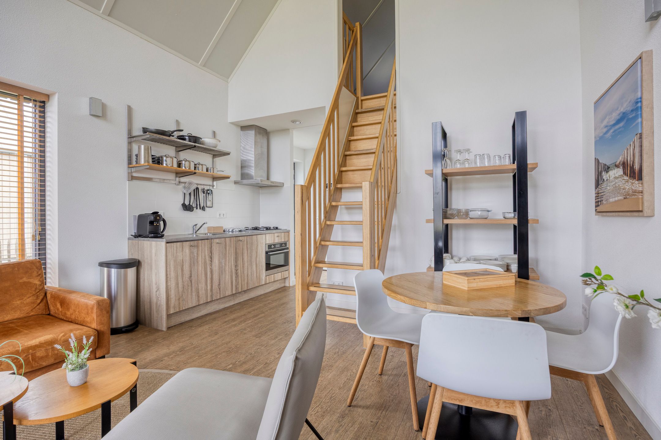 2-bedroom freehold villa in Tholen — photo 2 of 5